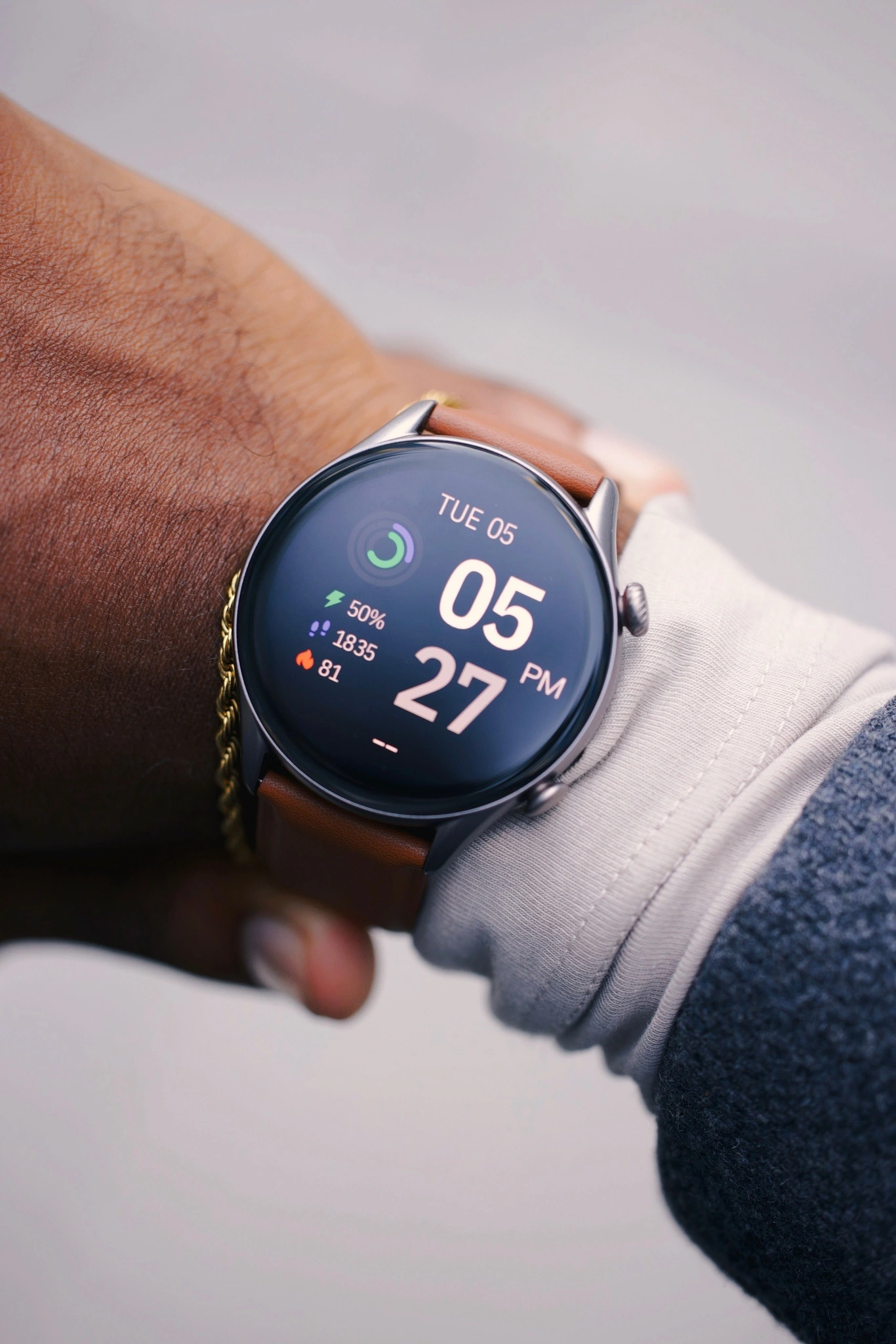 Amazfit GTR 3 Pro w kolorze brązowym
